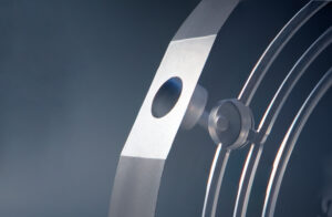 Vakuumspannplatte aus Glas und Keramik für präzise Werkstückspannung